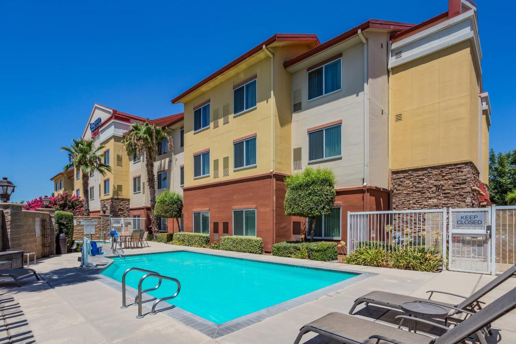 Fairfield Inn And Suites Turlock Dış mekan fotoğraf