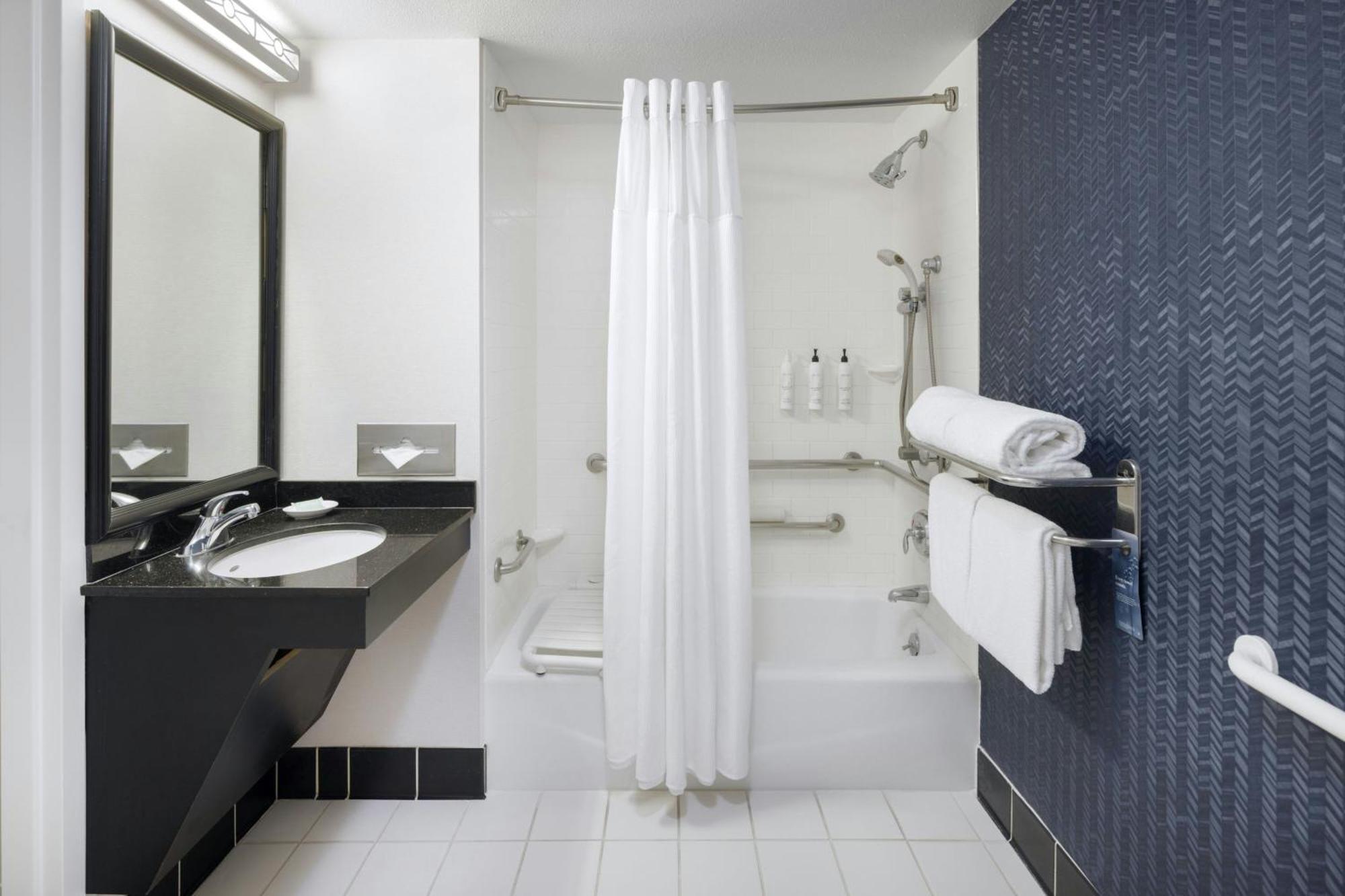 Fairfield Inn And Suites Turlock Dış mekan fotoğraf